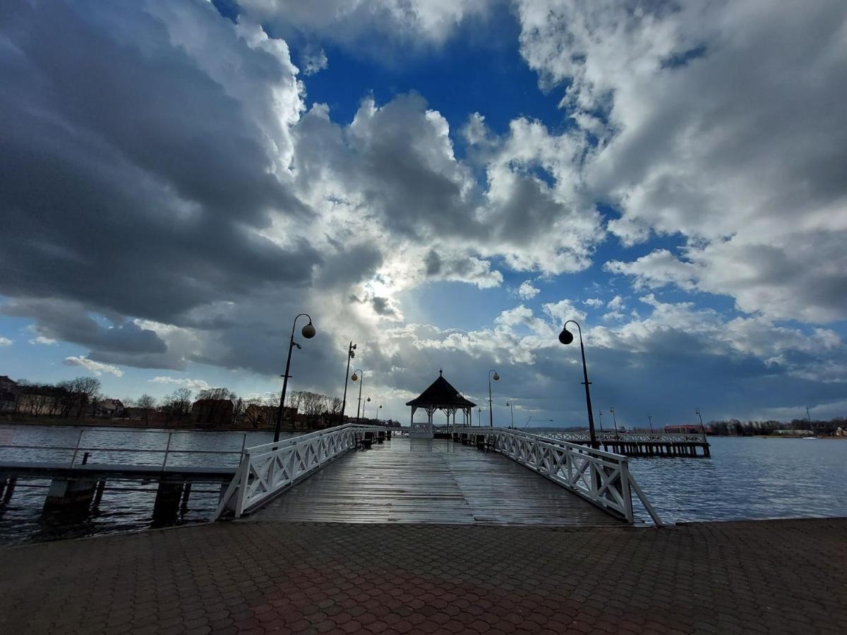 Jezioro W Sercu Ostrody *